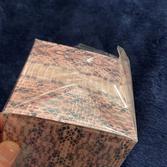 Jimmy Choo Eau De Parfum - Picture 2 of 3